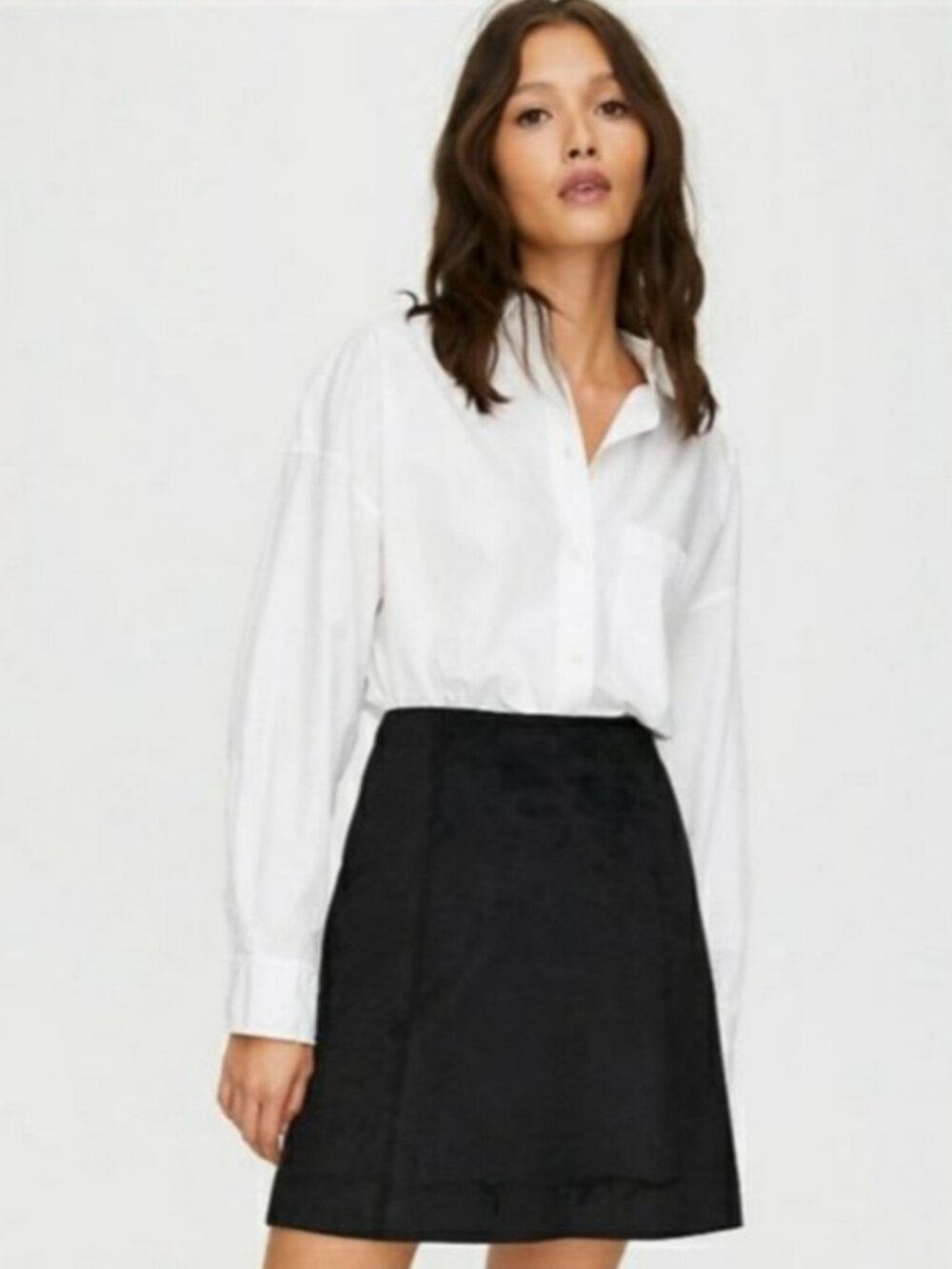Aritzia Babaton Hopper Mini Faux Suede Skirt
